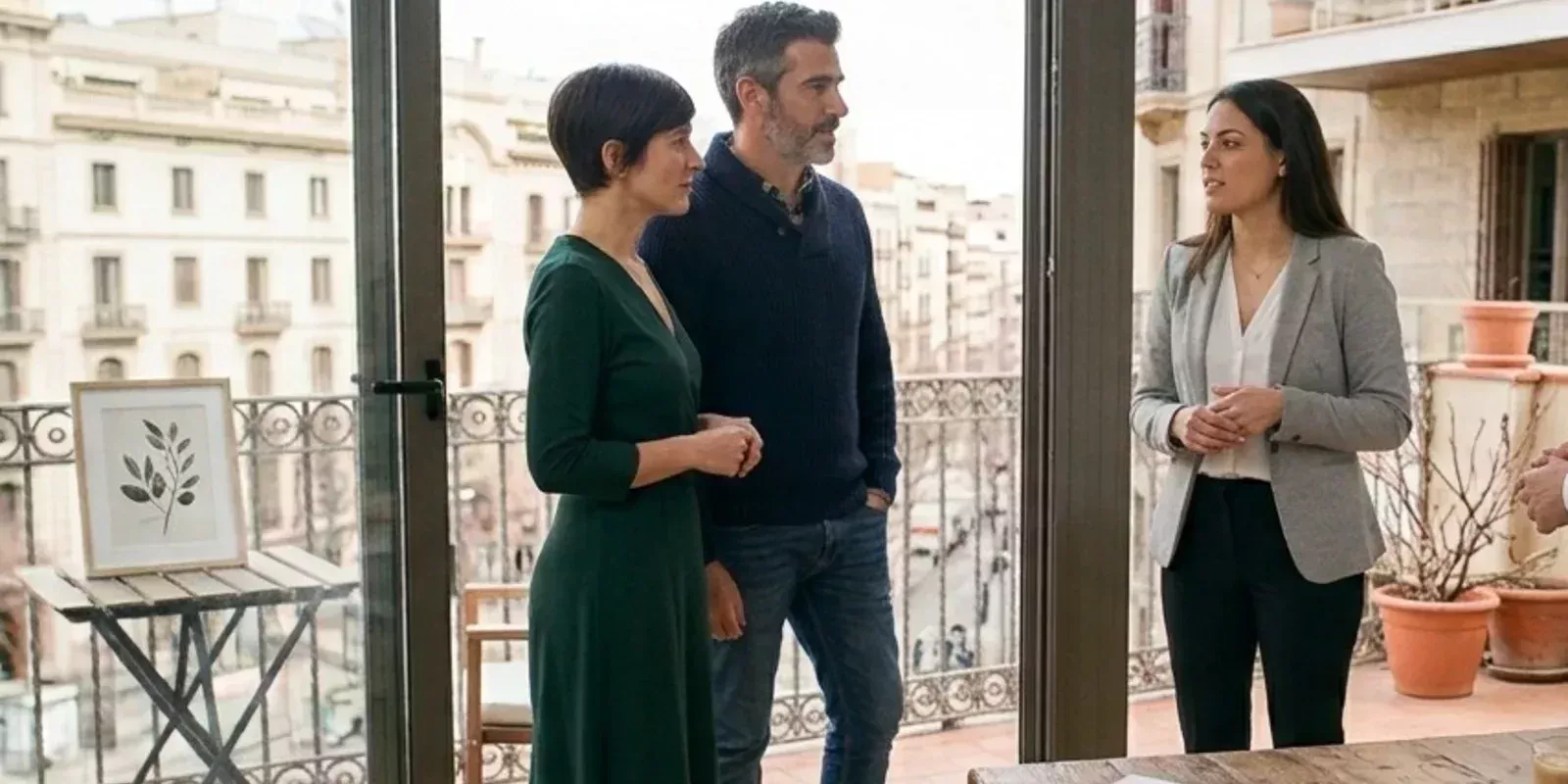 Los 5 trámites imprescindibles para vender tu vivienda en Valencia con seguridad y sin retrasos en notaría