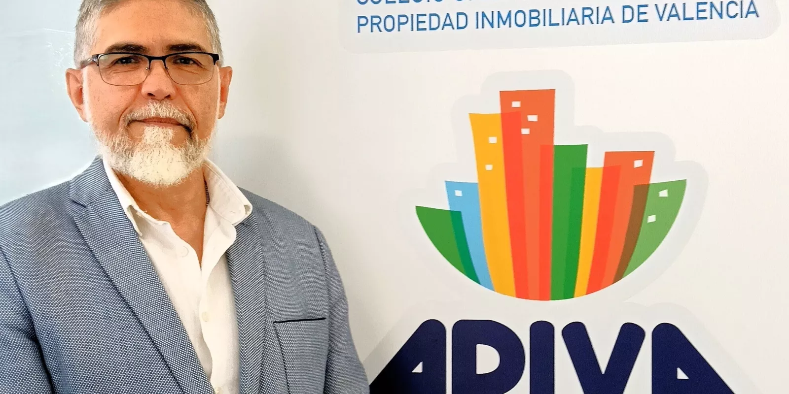 Comprar y Vender Propiedades en Valencia: Guía Práctica